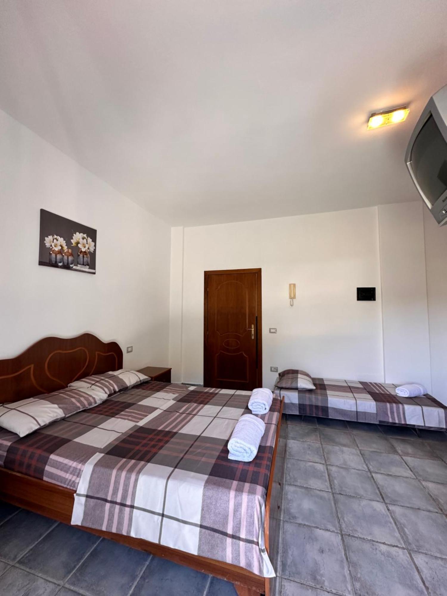 Hotel Adriatik Shengjin Ngoại thất bức ảnh